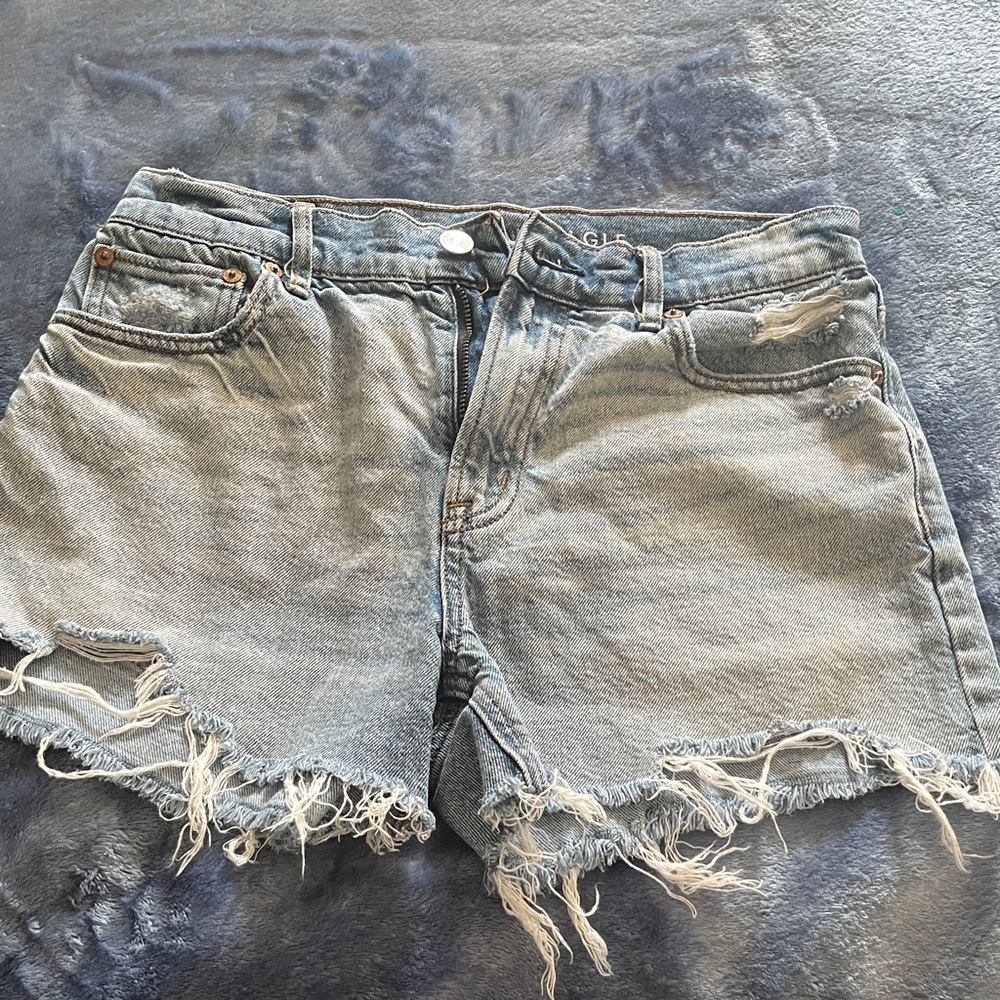 American Eagle Outfitters Frayed Jean Shorts - Light Blue